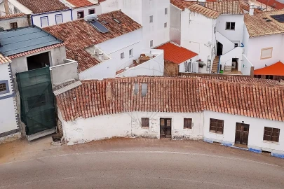 Moradia T1 para Venda em Barão de São Miguel