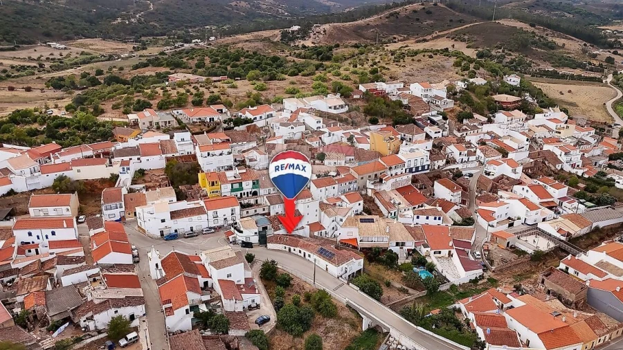 Moradia T1 para Venda em Barão de São Miguel