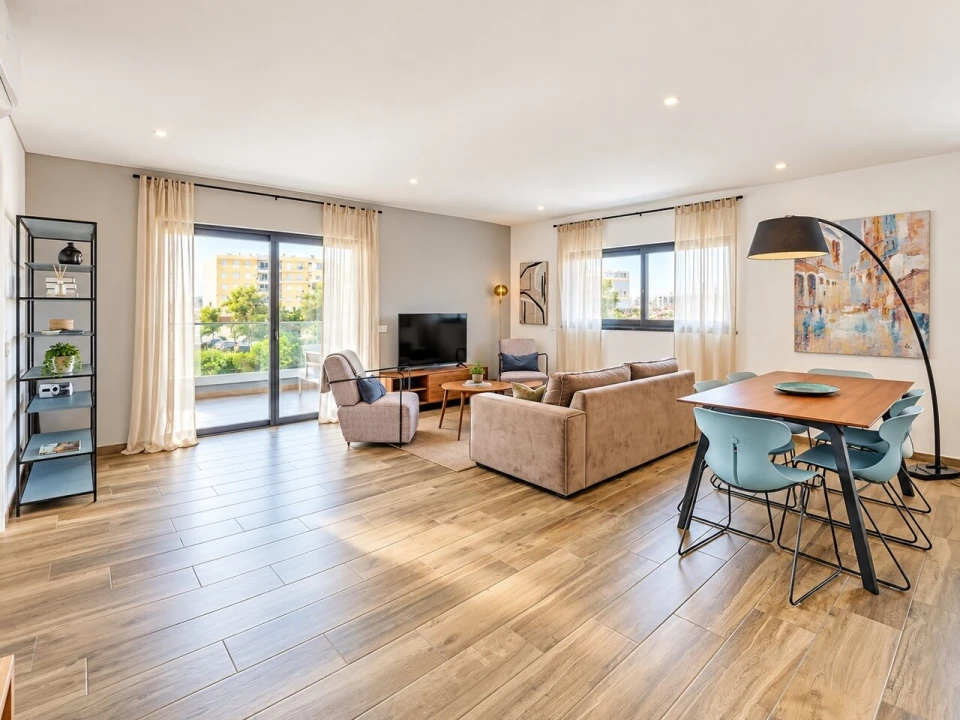 Apartamento T3 para Venda em Portimão Foto 5