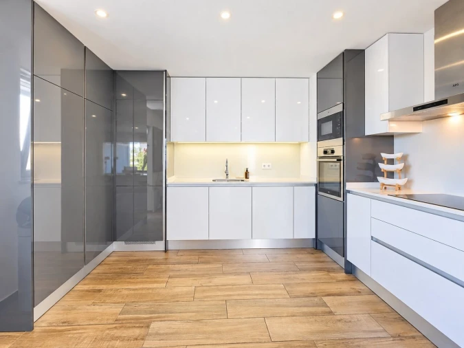 Apartamento T3 para Venda em Portimão Foto 10