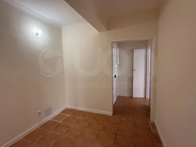 Apartamento T2 para Venda em Algueirão-Mem Martins Foto 9