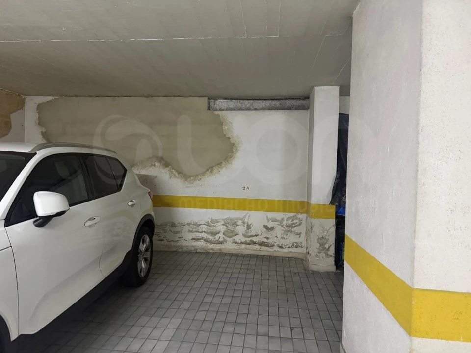 Apartamento T2 para Venda em Algueirão-Mem Martins Foto 15