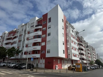Apartamento T2 para Venda em Algueirão-Mem Martins