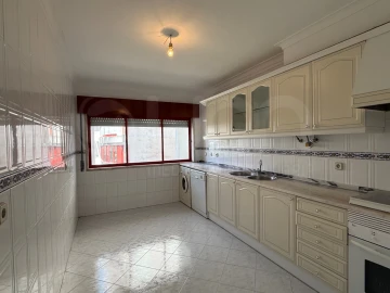 Apartamento T2 para Venda em Algueirão-Mem Martins