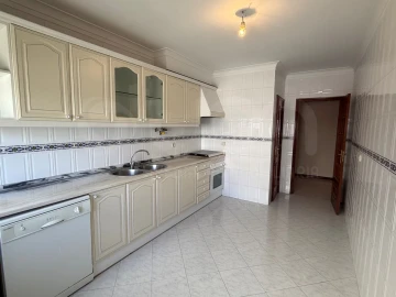 Apartamento T2 para Venda em Algueirão-Mem Martins