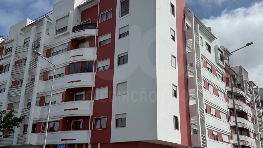Apartamento T2 para Venda em Algueirão-Mem Martins