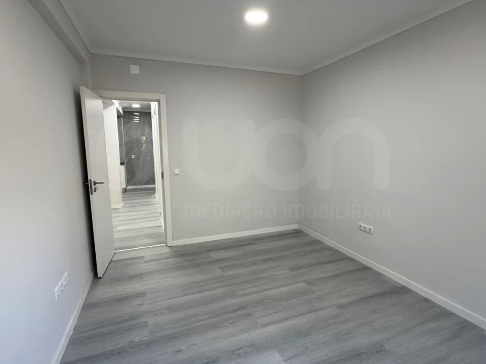 Apartamento T2 para Venda em Setubal (São Sebastião) Foto 6