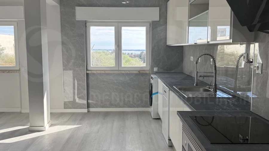 Apartamento T2 para Venda em Setubal (São Sebastião)