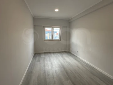 Apartamento T4 para Venda em Amora