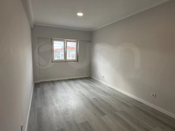 Apartamento T4 para Venda em Amora