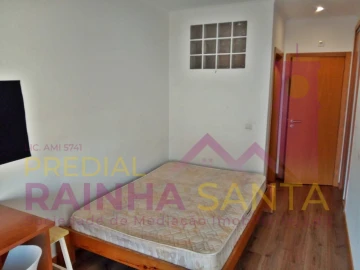 Quarto para Arrendamento em Santa Clara e Castelo Viegas
