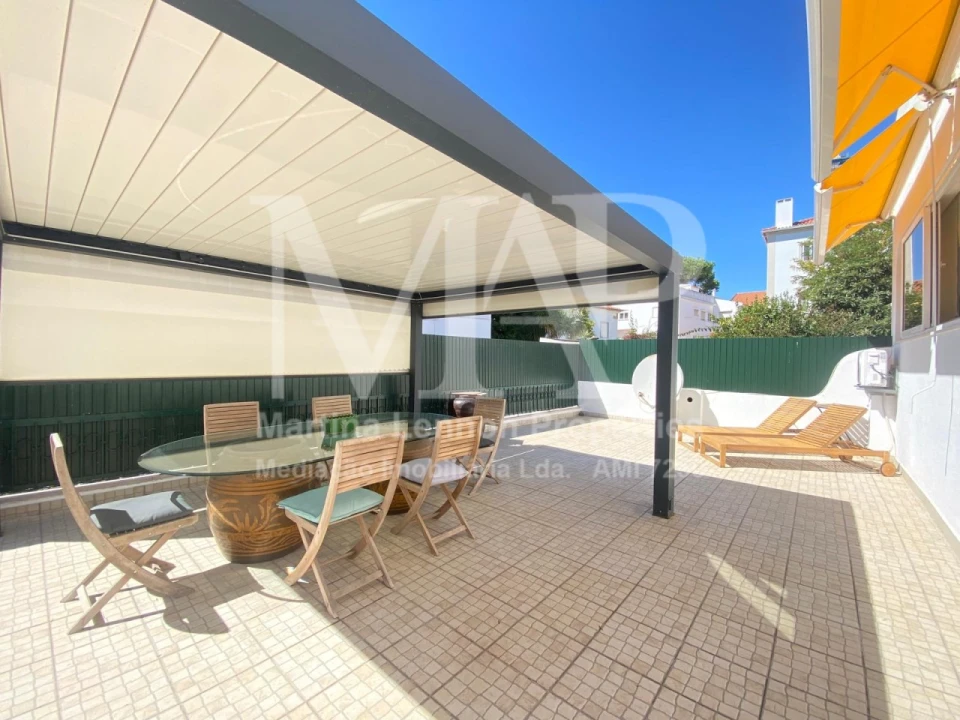 Apartamento T5 para Venda em Cascais e Estoril Foto 1