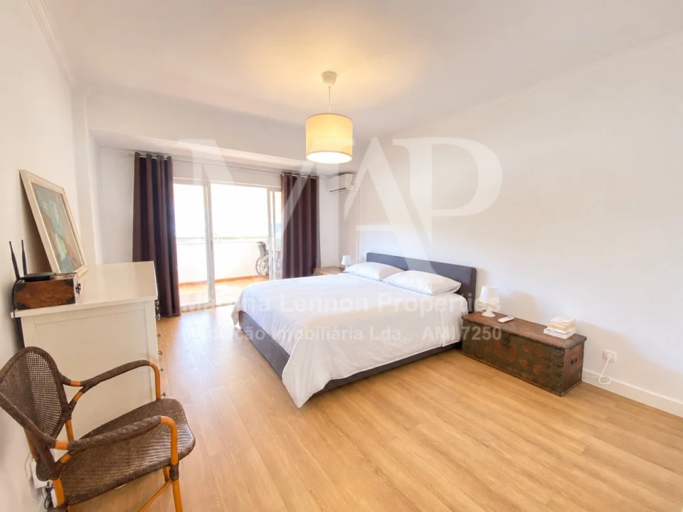 Apartamento T4 para Venda em Cascais e Estoril Foto 22