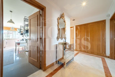 Apartamento T2 para Arrendamento em Arroios