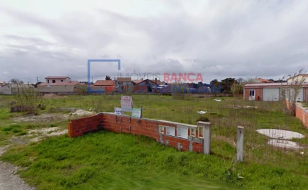 Terreno P/ Prédio para Venda em Mira