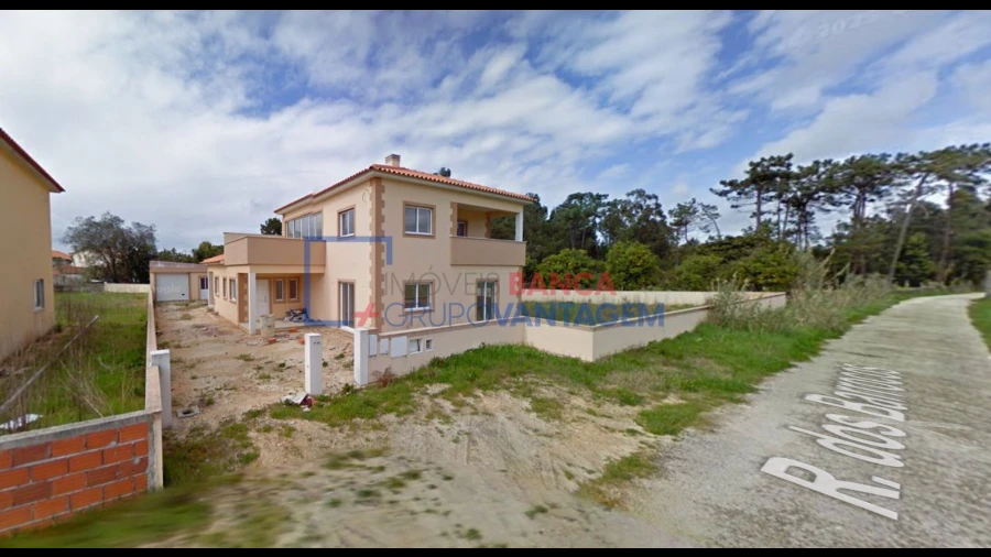 Terreno P/ Prédio para Venda em Mira