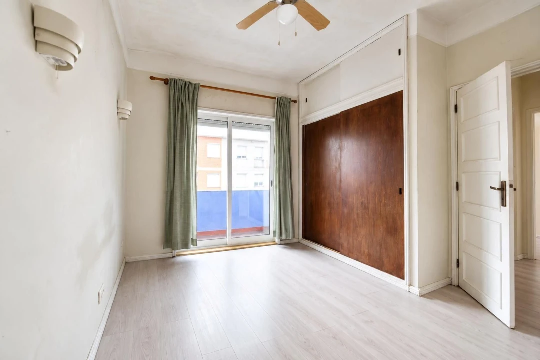 Apartamento T2 para Venda em Bonfim Foto 4
