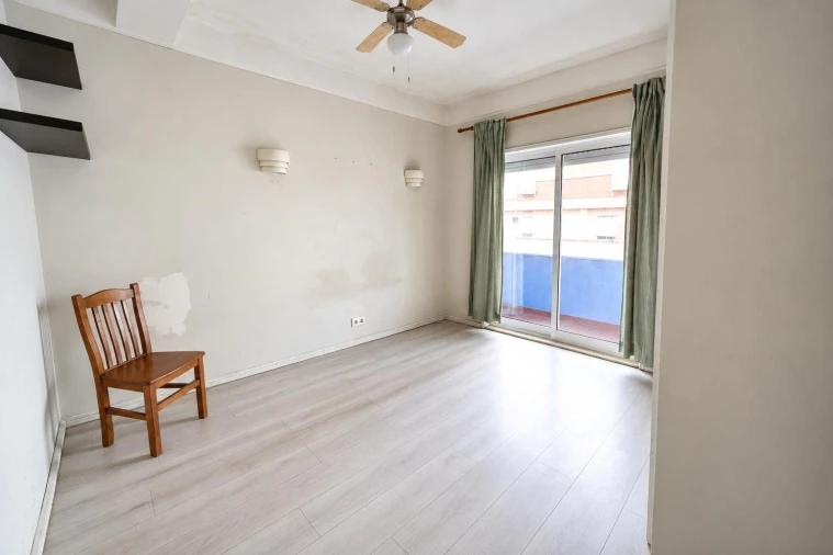 Apartamento T2 para Venda em Bonfim Foto 6