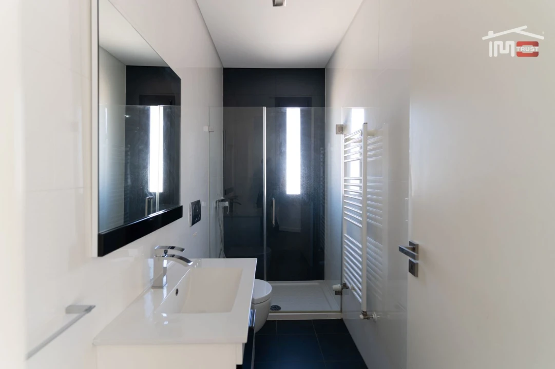 Apartamento T2 para Arrendamento em Fatima Foto 6