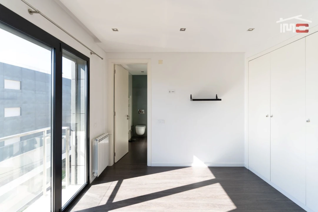 Apartamento T2 para Arrendamento em Fatima Foto 3