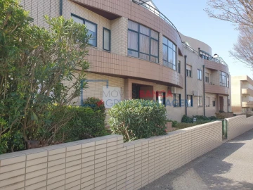 Apartamento T1 para Venda em Gulpilhares e Valadares