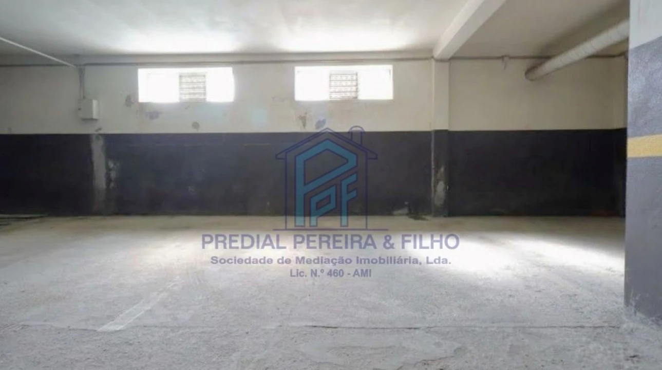 Apartamento T2 para Arrendamento em Baguim do Monte (Rio Tinto) Foto 28