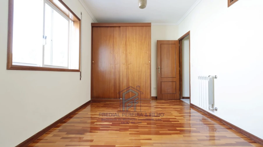 Apartamento T2 para Arrendamento em Baguim do Monte (Rio Tinto) Foto 21