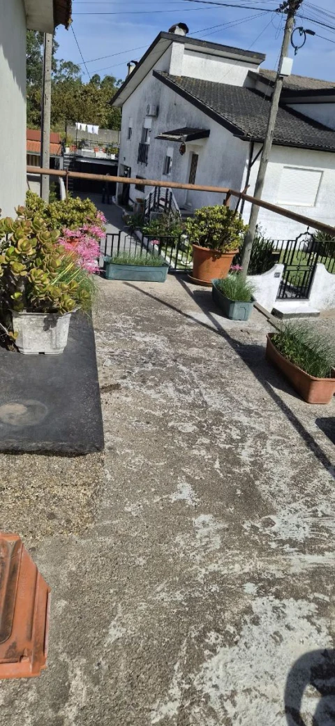 Moradia T4 para Venda em Folgosa