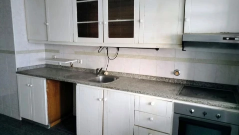 Apartamento T2 para Venda em Mafamude e Vilar do Paraíso