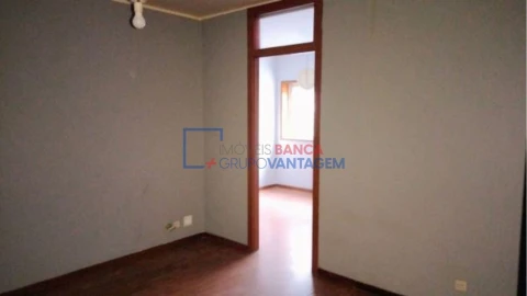 Apartamento T2 para Venda em Mafamude e Vilar do Paraíso