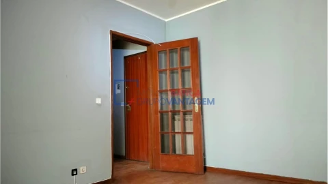 Apartamento T2 para Venda em Mafamude e Vilar do Paraíso