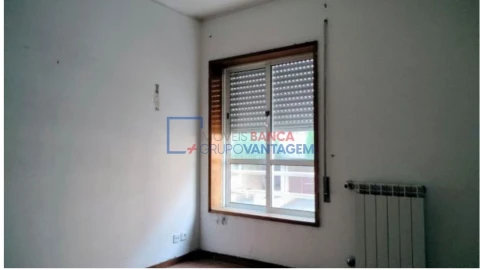 Apartamento T2 para Venda em Mafamude e Vilar do Paraíso