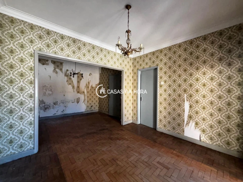 Apartamento T2 para Venda em Viseu Foto 6