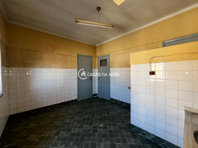 Apartamento T2 para Venda em Viseu Foto 4