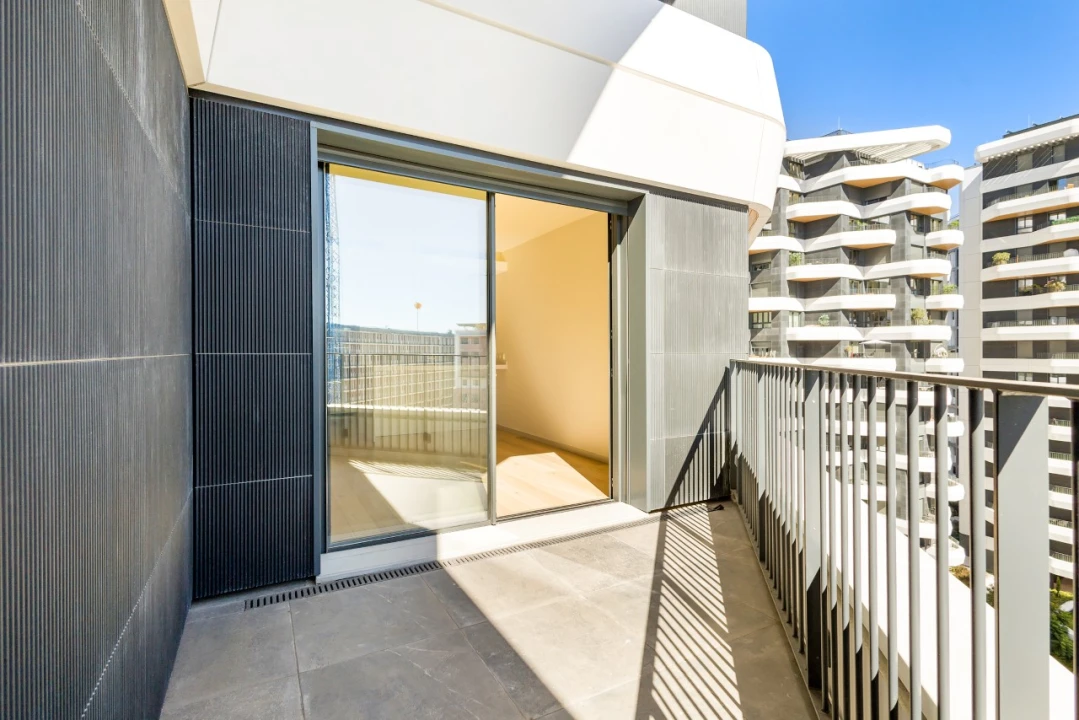 Apartamento T1 para Venda em Parque das Nações Foto 10