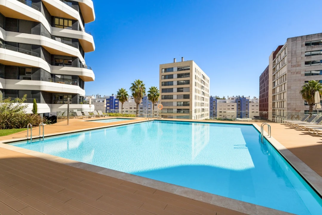 Apartamento T1 para Venda em Parque das Nações Foto 24