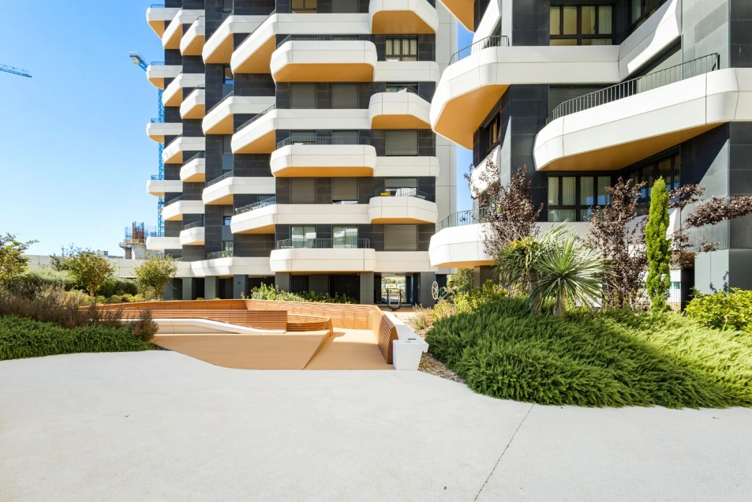 Apartamento T1 para Venda em Parque das Nações Foto 25