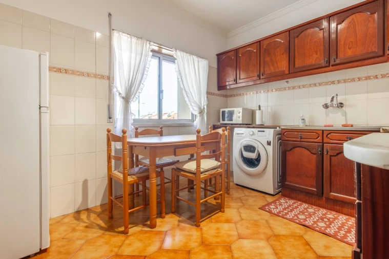 Apartamento T3 para Venda em Amora Foto 13
