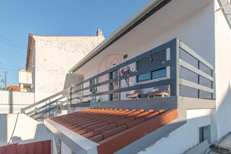 Moradia T4 para Venda em Quinta do Conde Foto 31