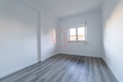 Apartamento T3 para Venda em Quinta do Conde