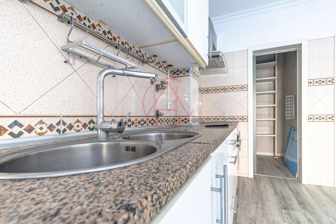Apartamento T3 para Venda em Quinta do Conde Foto 3