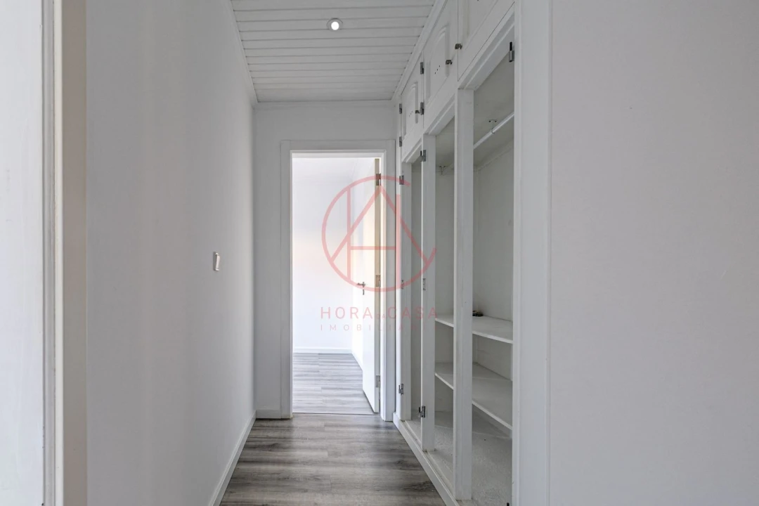 Apartamento T3 para Venda em Quinta do Conde Foto 7