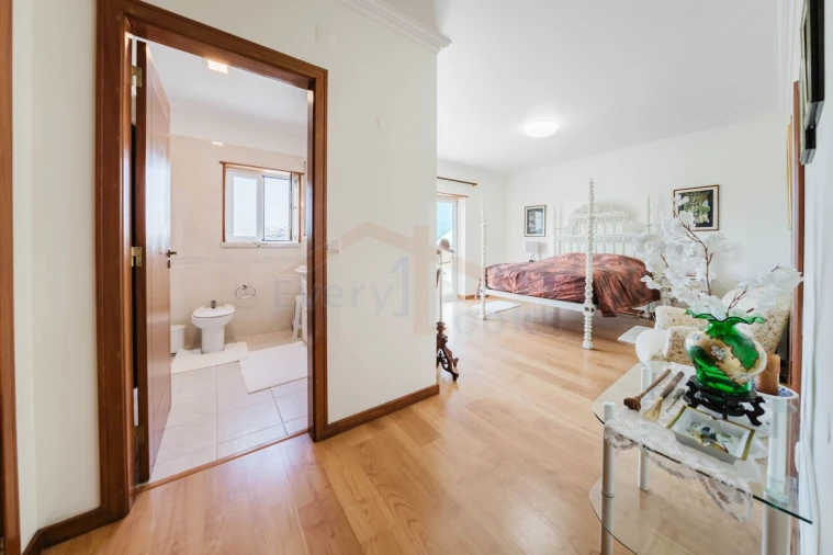 Moradia T4 para Venda em Lourinhã e Atalaia Foto 33