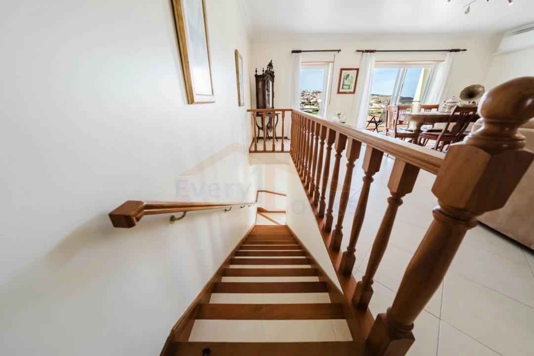 Moradia T4 para Venda em Lourinhã e Atalaia Foto 14