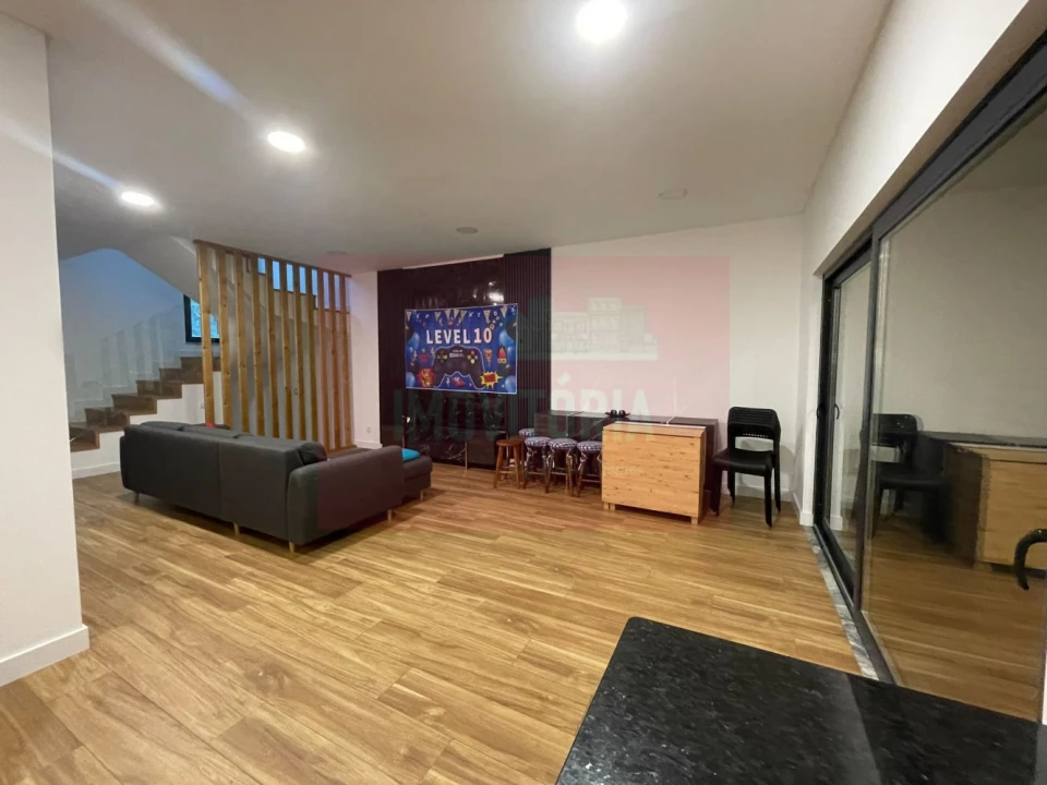 Moradia T3 para Arrendamento em Lousa Foto 14