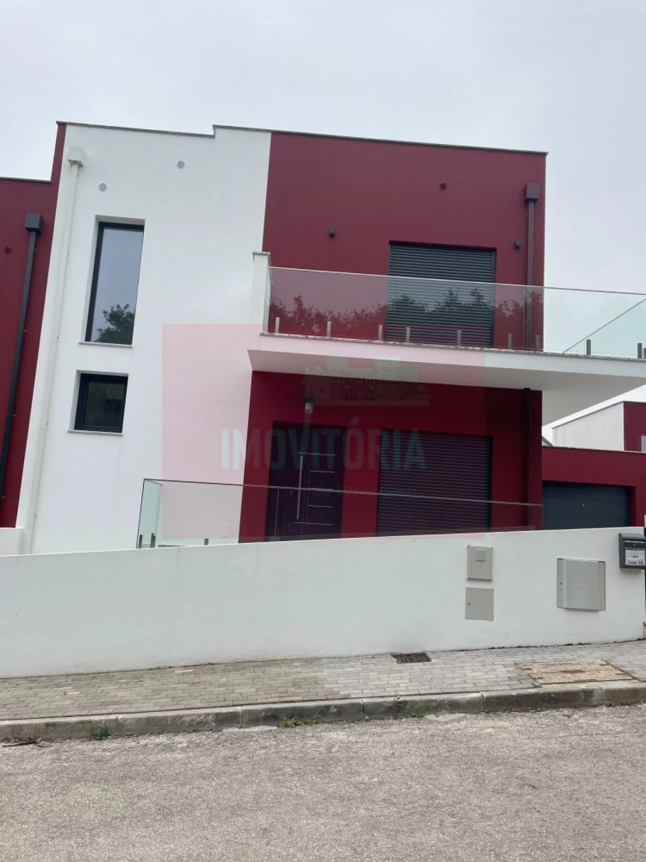 Moradia T3 para Arrendamento em Lousa Foto 1