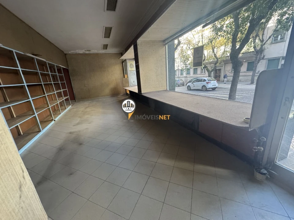 Loja para Arrendamento em Castelo Branco Foto 2
