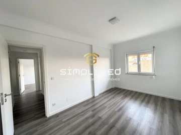 Apartamento T3 para Venda em Quinta do Conde