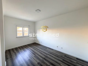 Apartamento T3 para Venda em Quinta do Conde