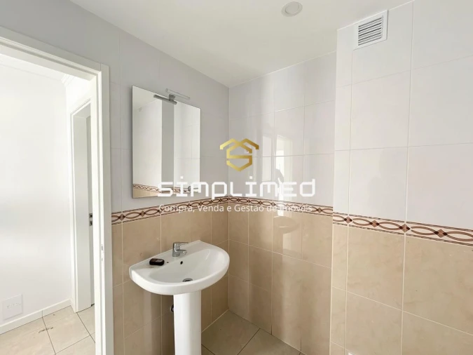 Apartamento T3 para Venda em Quinta do Conde Foto 20